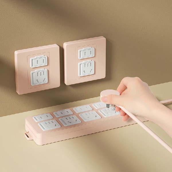 B0107 Outlet Covers
